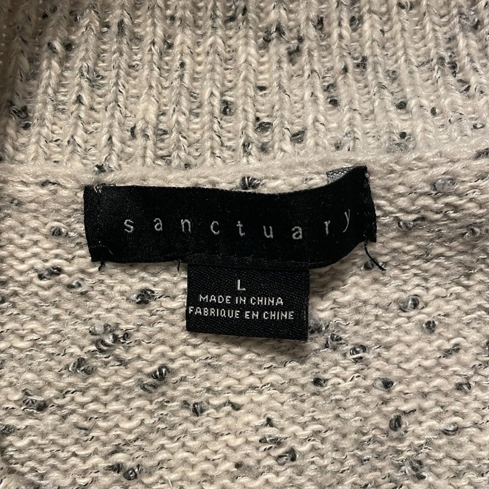 Grey Sweater With Button Accent - image 5